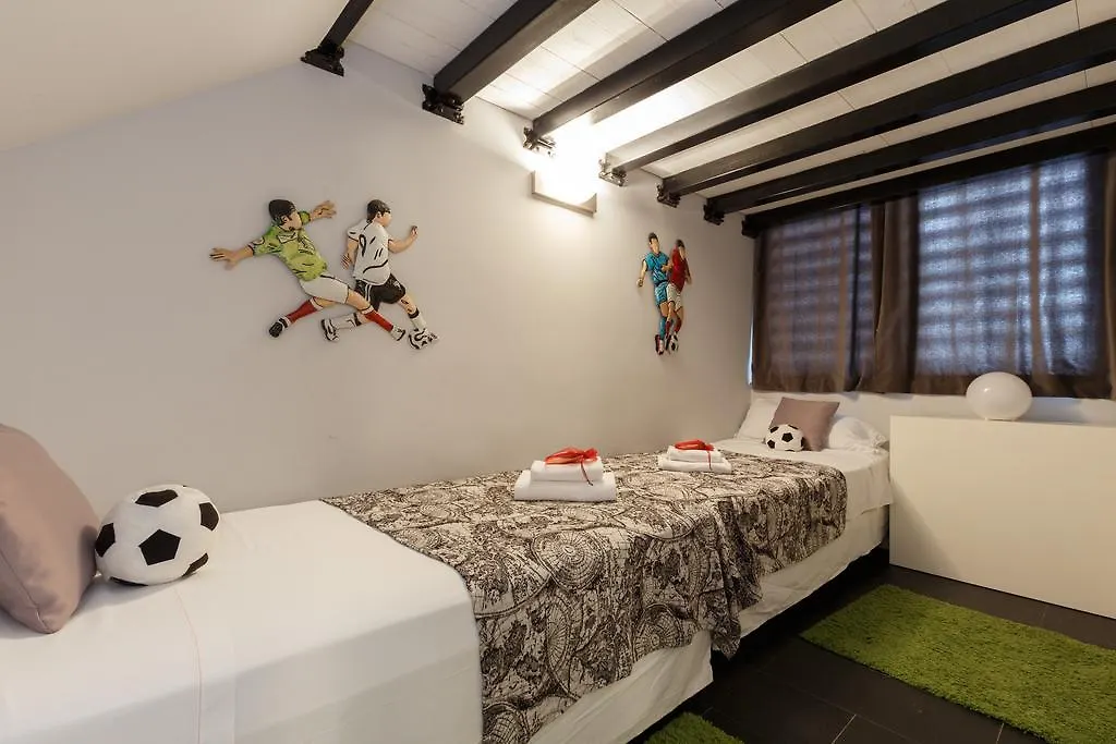 Alcam Futbol Apartment Barcelona